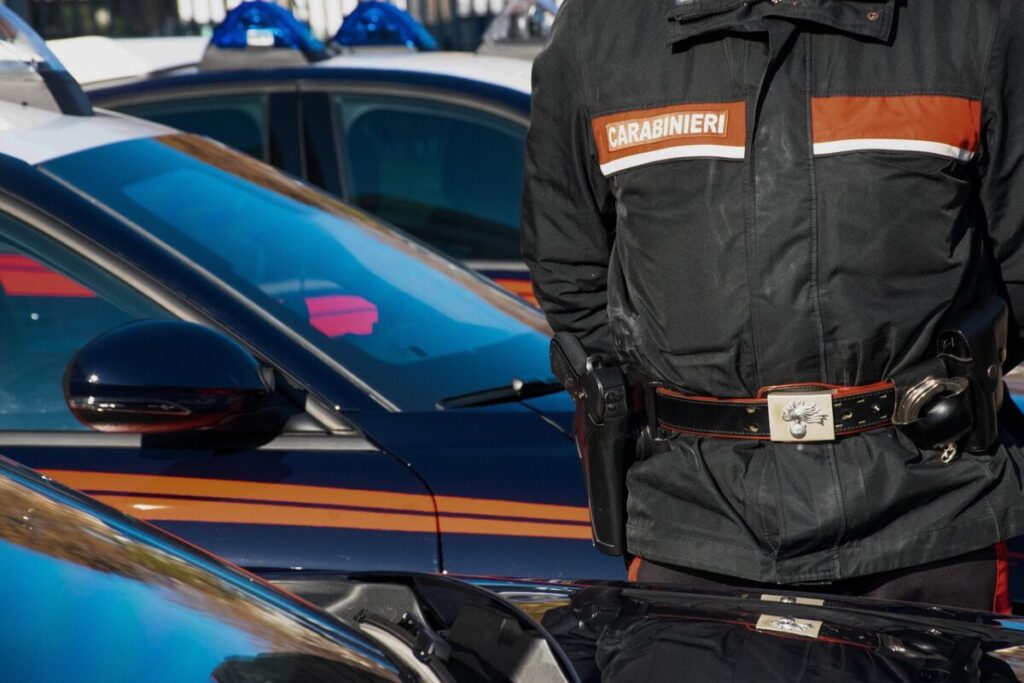 Carabinieri bloccano furto al mercato di saluzzo