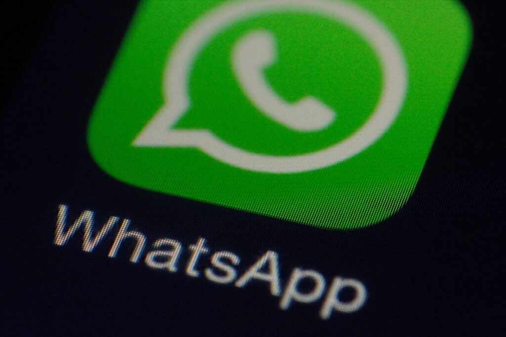 Truffa WhatsApp: inganno per genitori distratti